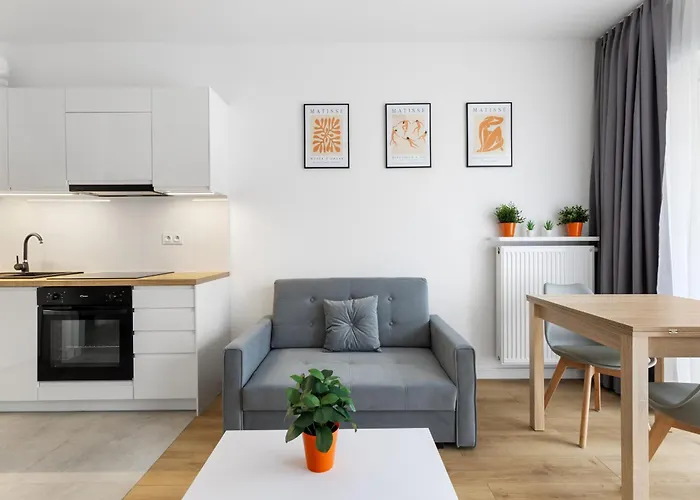 Nowoczesne I Eleganckie Very Berry W Poznaniu By Renters Lägenhet