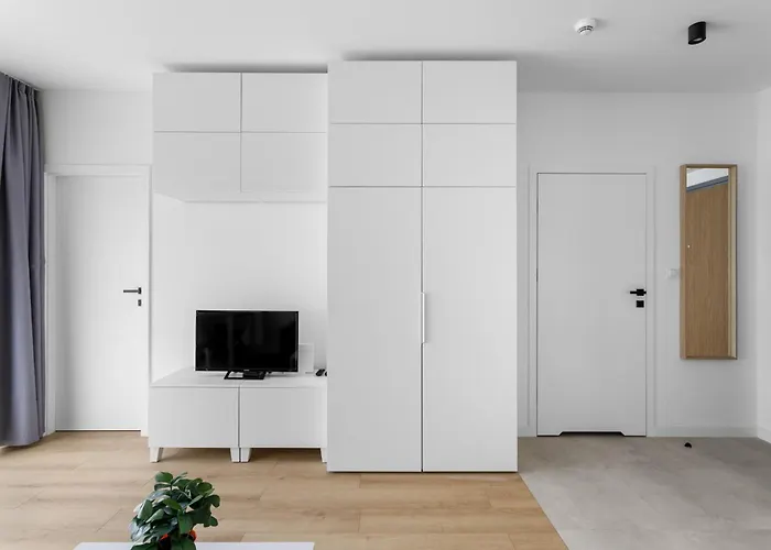 Nowoczesne I Eleganckie Very Berry W Poznaniu By Renters Lägenhet *