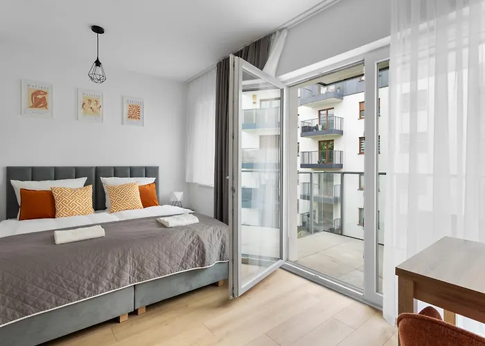 Nowoczesne I Eleganckie Very Berry W Poznaniu By Renters Lägenhet Poznań