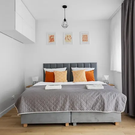 Nowoczesne I Eleganckie Oraz Z Balkonami W Poznaniu By Renters Διαμέρισμα