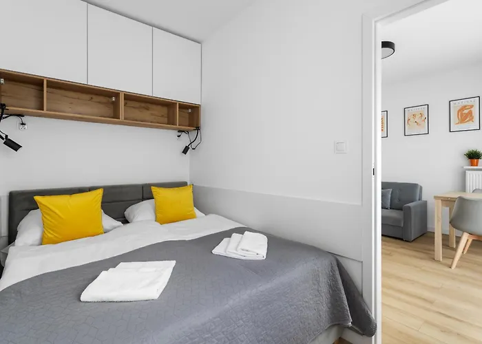 Appartamento Nowoczesne I Eleganckie Very Berry W Poznaniu By Renters *