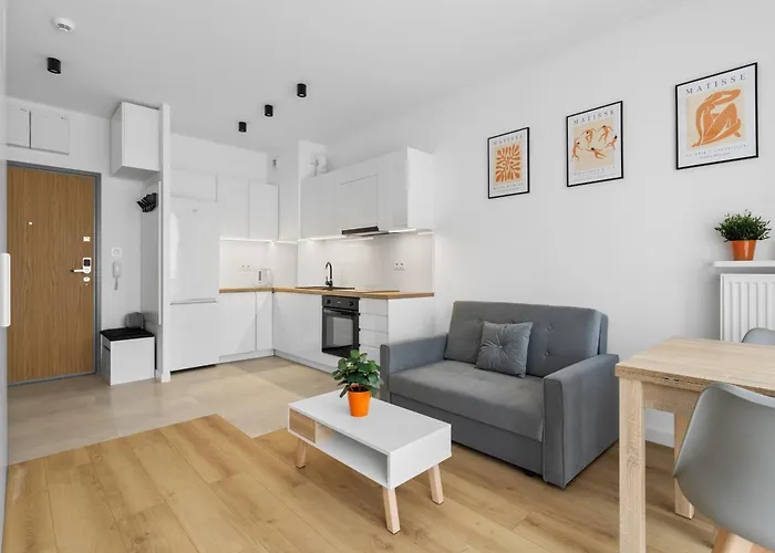 Nowoczesne I Eleganckie Very Berry W Poznaniu By Renters Appartamento Poznań