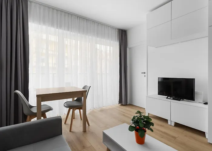 Appartamento Nowoczesne I Eleganckie Very Berry W Poznaniu By Renters Poznań