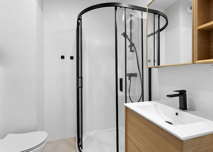 Nowoczesne I Eleganckie Very Berry W Poznaniu By Renters * Poznań